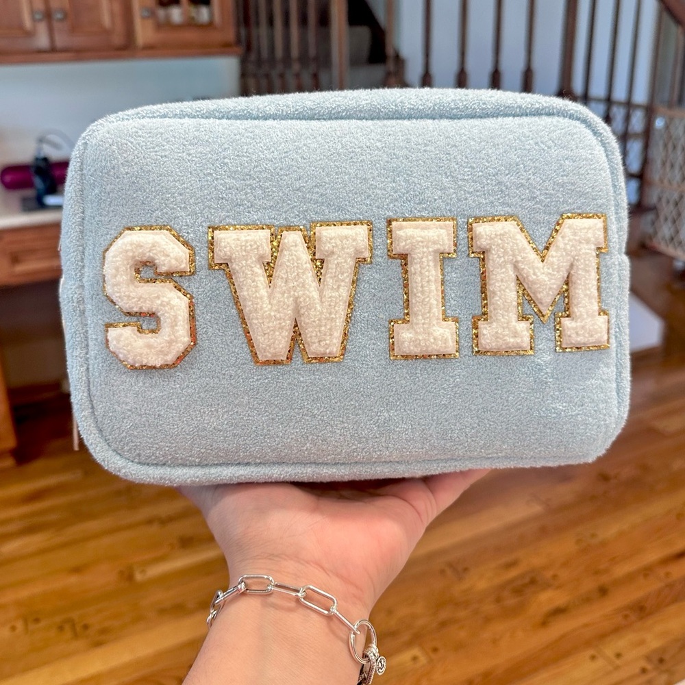 🦋Gloss & Glo Terry Cloth Swim 🏊 blue pouch